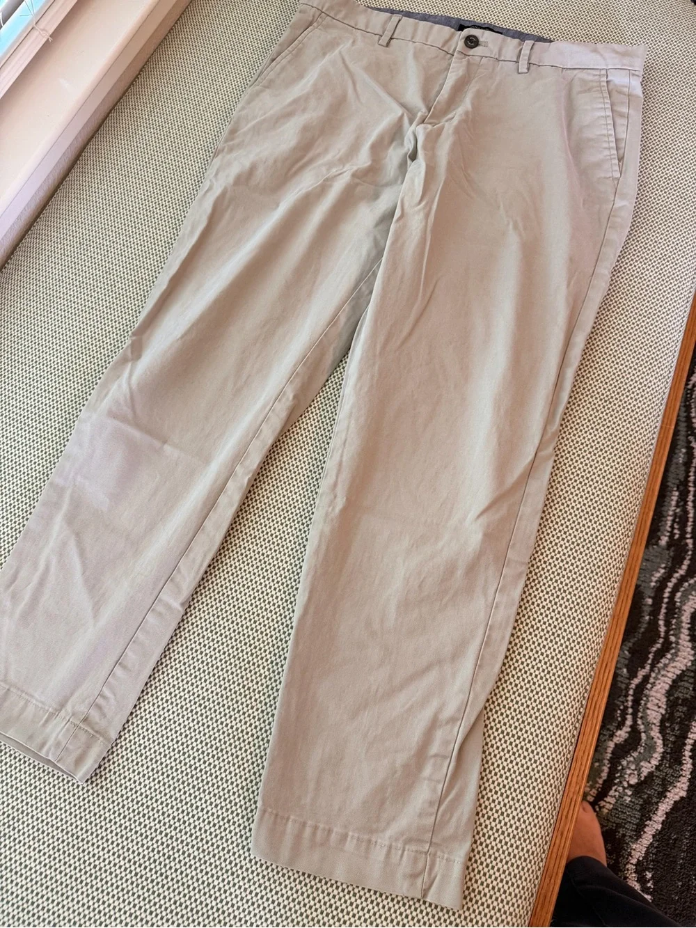 Banana Republic Men's Mason Chino- Light Tan 35x30‎ #108